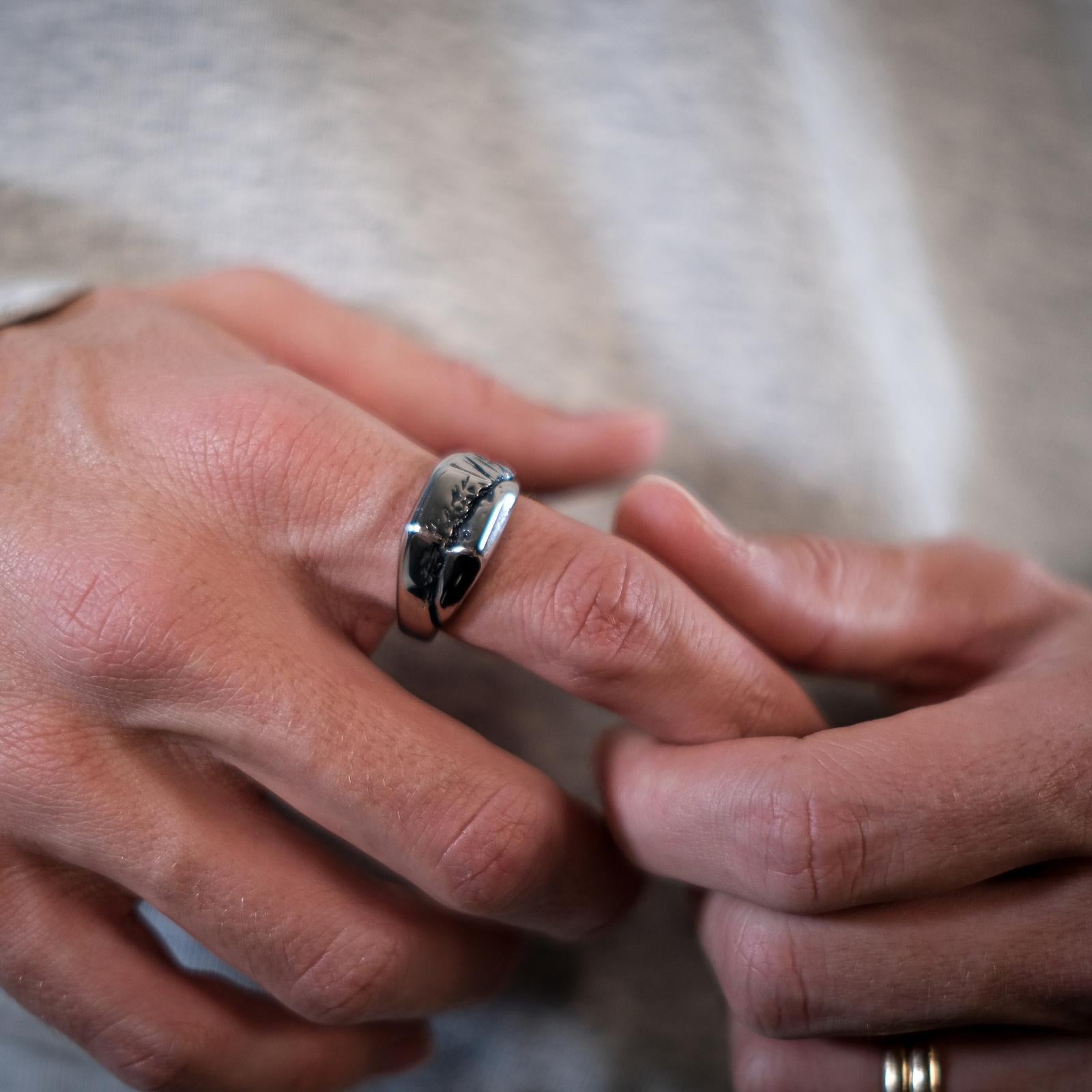 Quake ring
